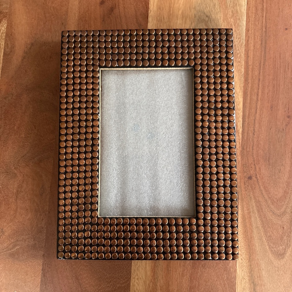 Brass tack 4x6 picture frame
